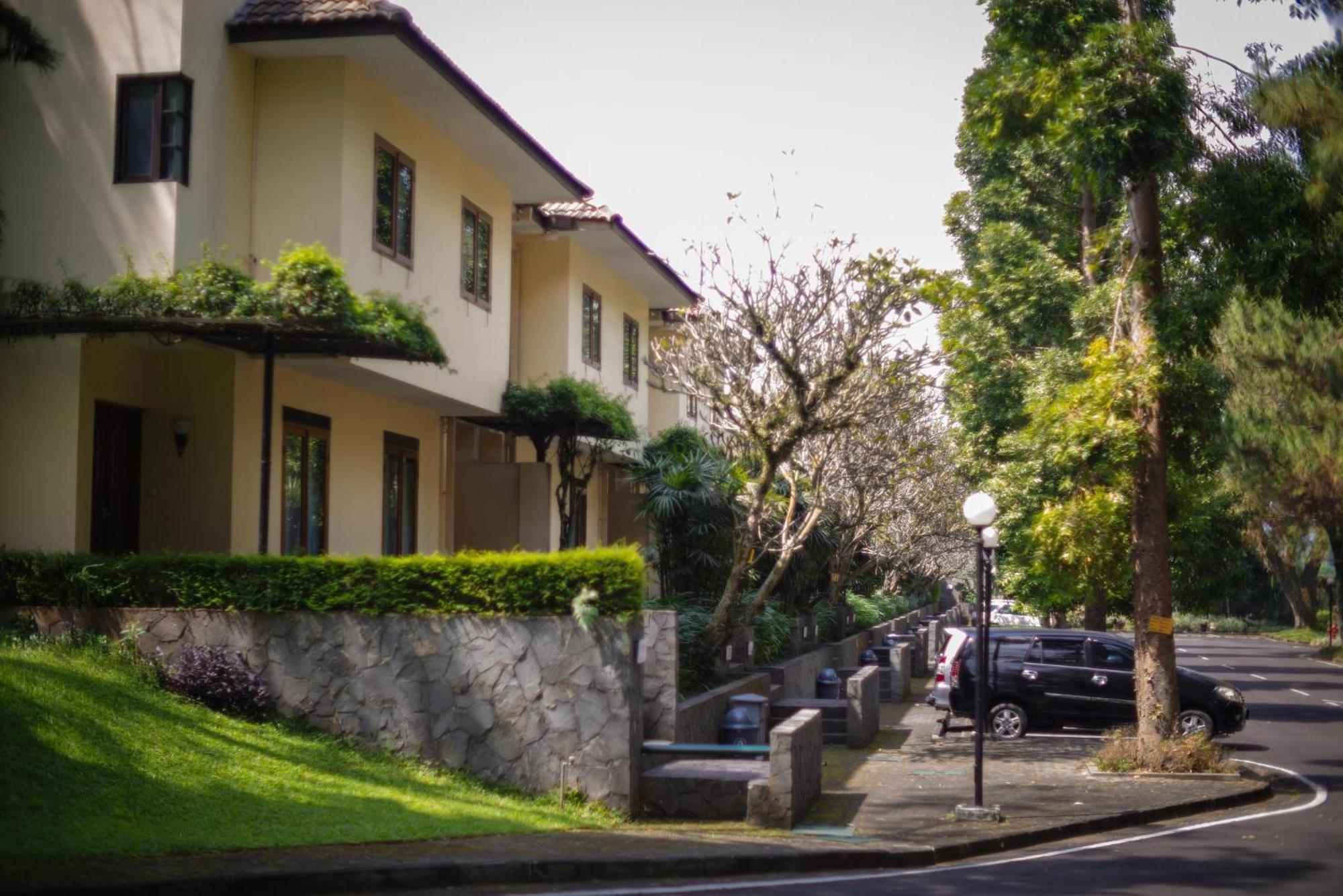 Puri Setiabudhi Bandung Exterior foto